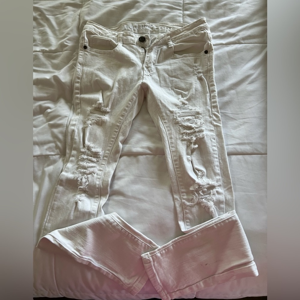 Machine brand - white skinny distressed jeans